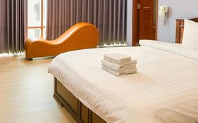 RedDoorz gần Bến xe Miền Đông